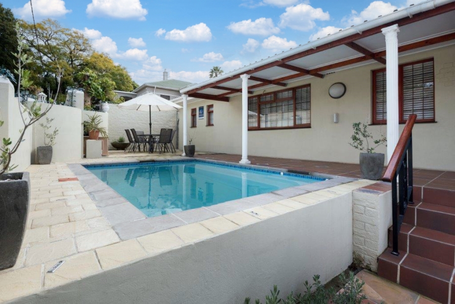 4 Bedroom Property for Sale in Bertville Western Cape